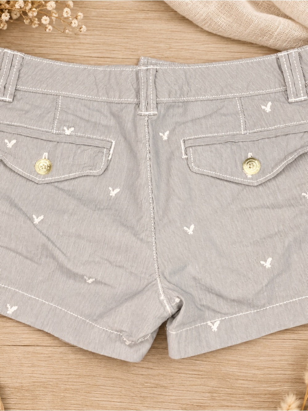 AE shorts - Picture 4 of 6